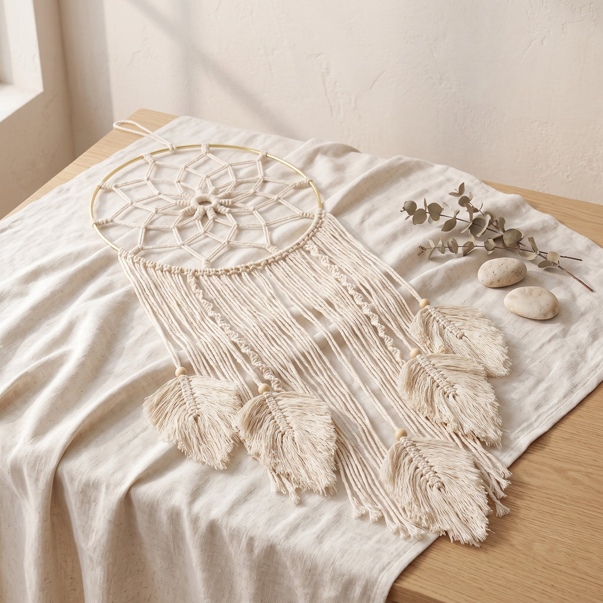 Atrapasueños Bohemio Tejido con Hojas en Macramé